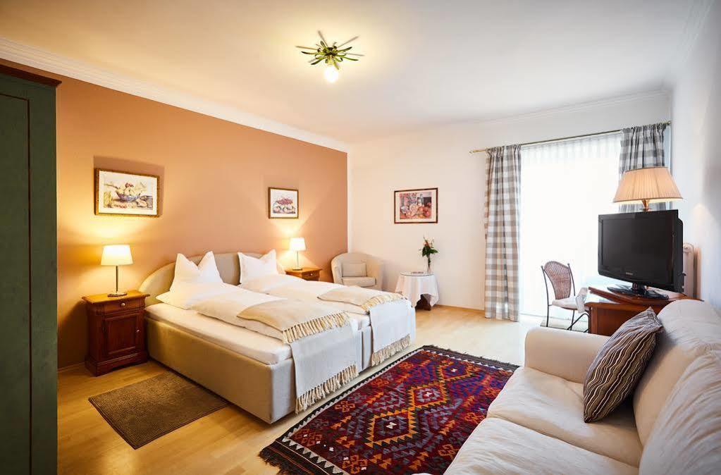 Boutique Hotel Aichinger Nussdorf am Attersee Exterior foto